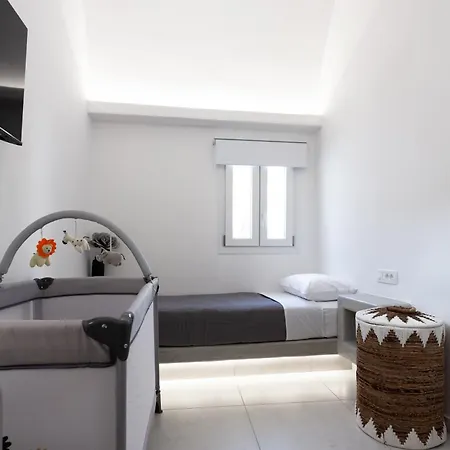 ホテル Izabela Santorini 5*