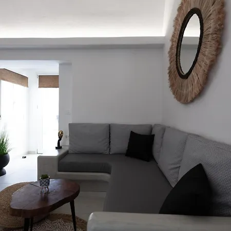 Hotel Izabela Santorini