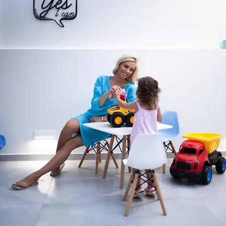 Izabela Santorini Ξενοδοχείο 5*